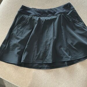 Women’s Golf/Tennis skirt. Brand New.